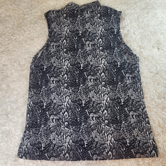 Once & Again NYC Collection Women's Blouse, Black & White, Large - Picture 5 of 7